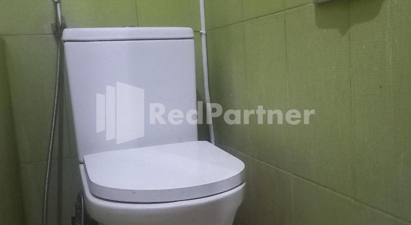 Oyo 3956 Hotel Palem 2 Syariah Malang Exteriör bild